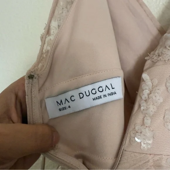 MAC DUGGAL | SEQUINED SCALLOP RUFFLE TIERED V NECK GOWN #9162 - Picture 15 of 16